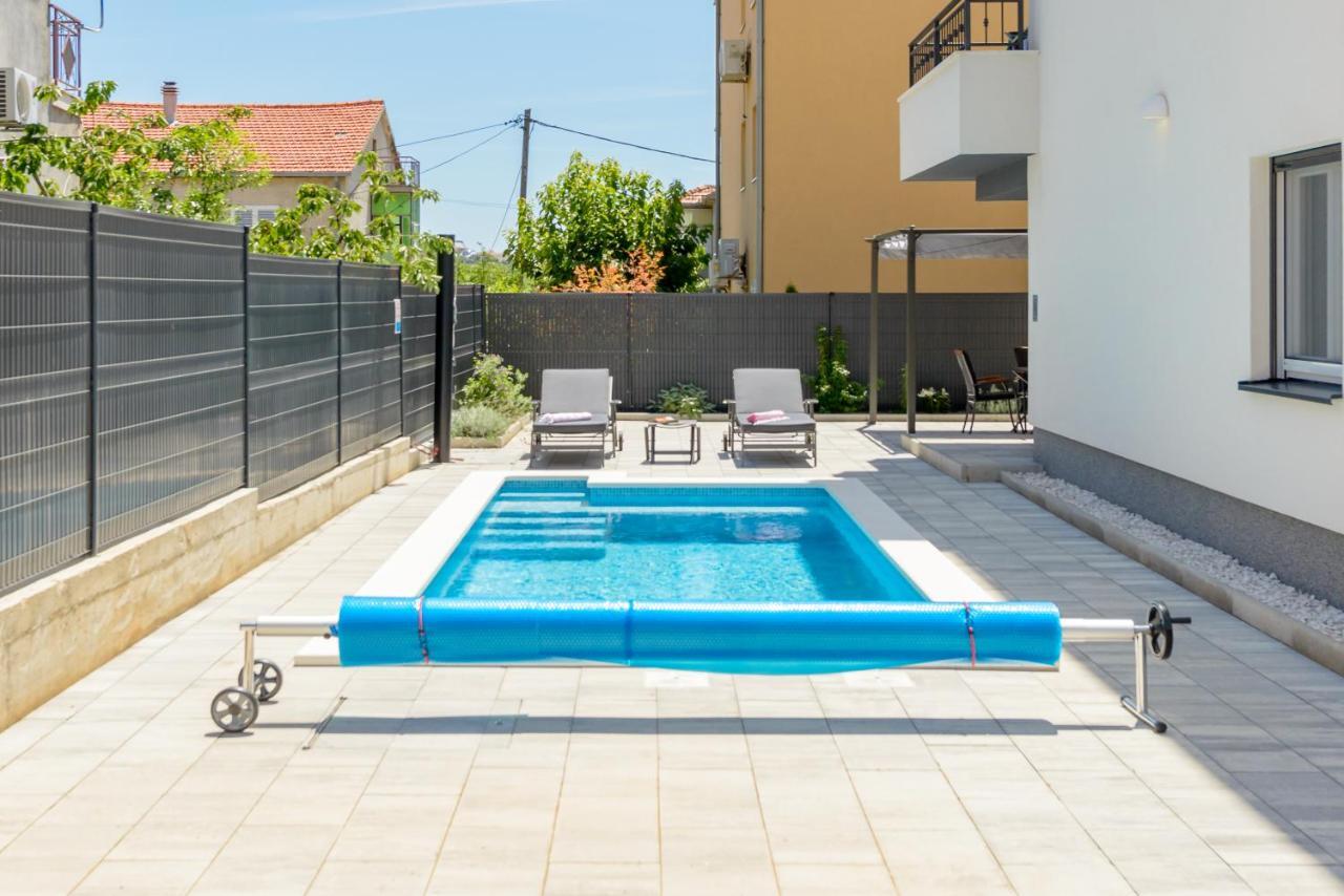 Appartement New, Private Heated Swimming Pool, Free Parking, Trogir Centar Extérieur photo